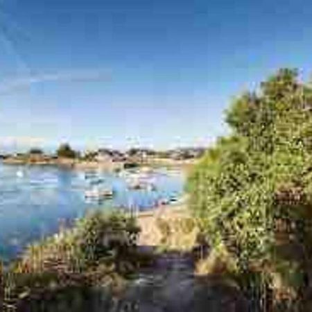 Ballade A Pied De La Ria - Nice Walk From The Door Belz Bagian luar foto