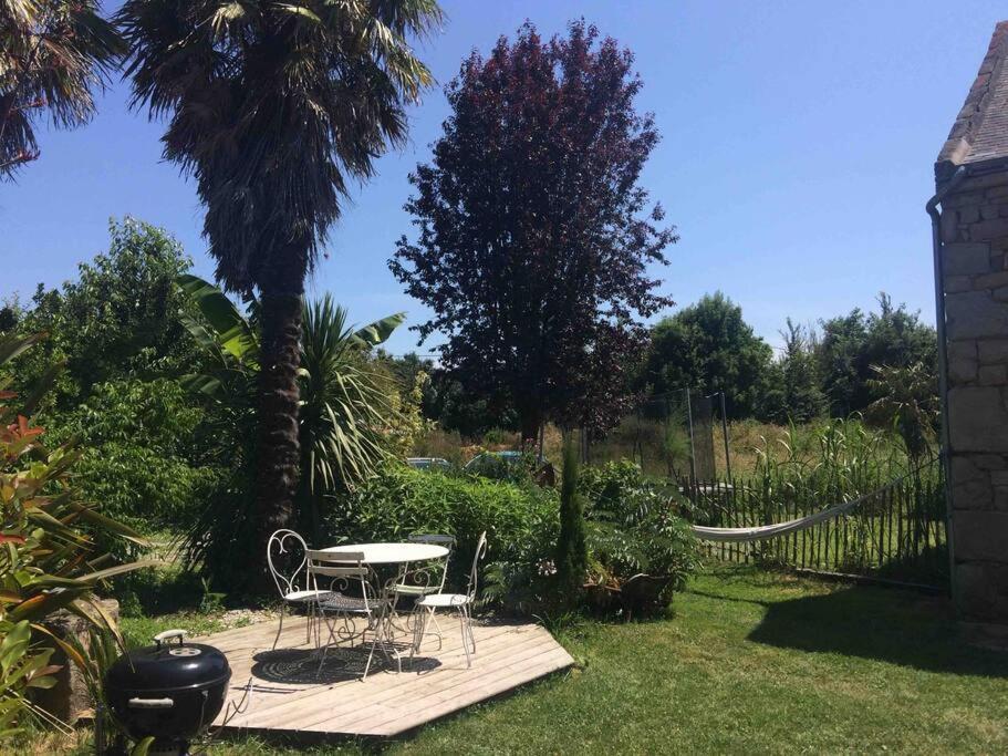 Ballade A Pied De La Ria - Nice Walk From The Door Belz Bagian luar foto